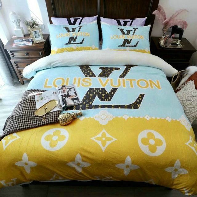 Louis Vuitton モノグラム　クッション セット　イエロー Louis Vuitton モノグラム クッション セット イエロー Louis