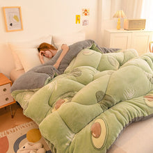Load image into Gallery viewer, Winter Lamb Velvet Thickened Warm Quilt Winter Double Single Comforter Home Cotton 6kg Quilt Core Double-Sided Velvet 220x240