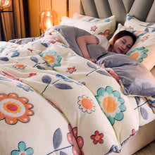 Load image into Gallery viewer, Winter Flannel Duvet Cover Avocado Print Soft Warm Coral Fleece Keep Warm Bed Quilt Covers Queen King size without Pillowcase