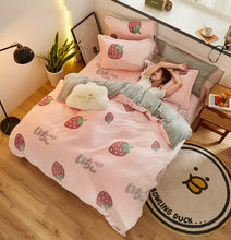 Load image into Gallery viewer, Winter Warm Plush Duvet Cover - Soft, Anti-Static King & Queen Bedding Set for Cozy Nights