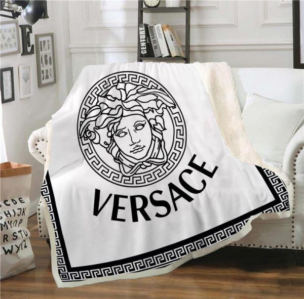 White Versace Blanket ROSAMISS STORE MY luxurious home