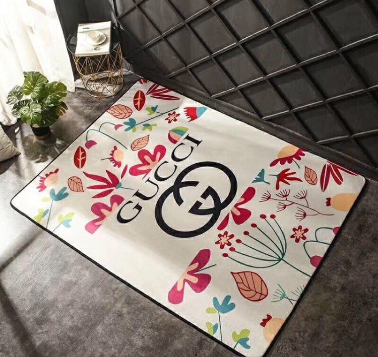 Flower luxury Gucci living room carpet and rug