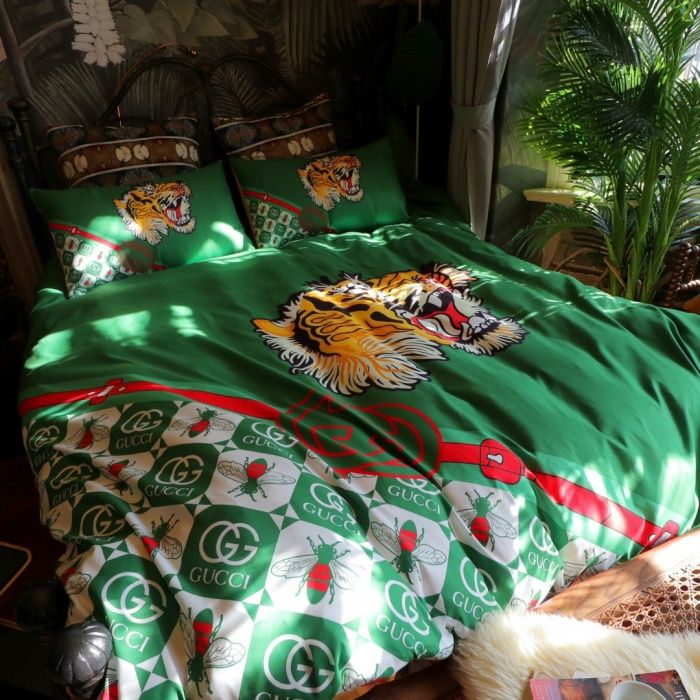 Tiger With Gucci and Bee Caro in Green Background Gucci bed set – MY ...