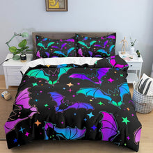 Load image into Gallery viewer, Flying Vampire Halloween bed set
