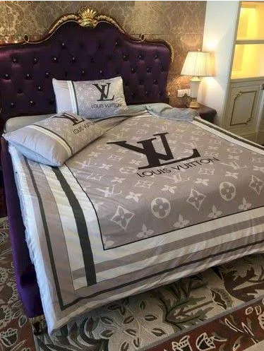 Louis vuitton Bed Set 
