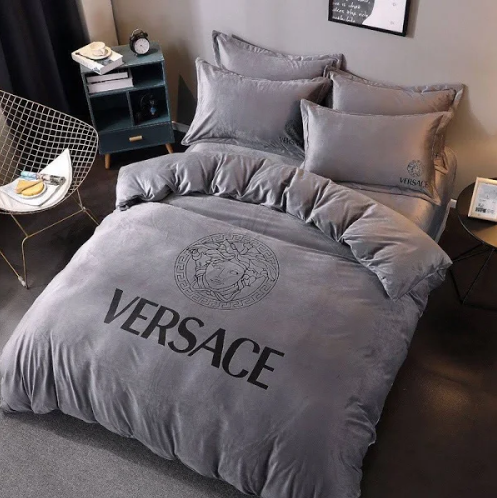 Basic Gray Versace bed set