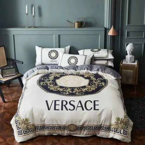 Royal White Versace bed set
