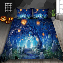 Load image into Gallery viewer, Mysterious Tree Halloween bed set
