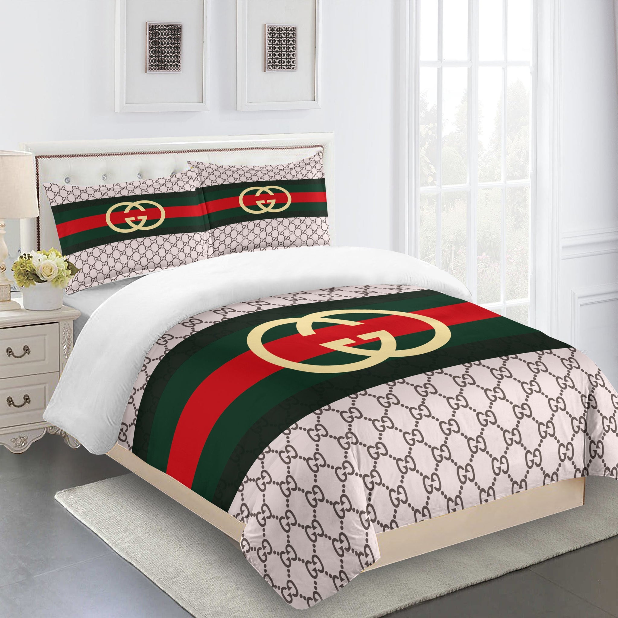 gucci bedding set italy beige red gold Luxury bed sheets
