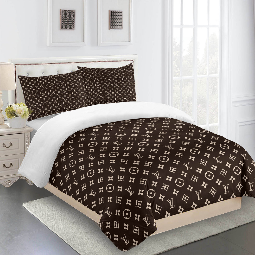 louis Vuitton comforter set beige and black