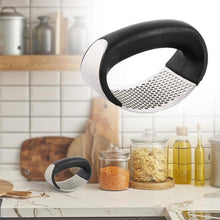Load image into Gallery viewer, Multi-function Manual Garlic Presser Curved Garlic Grinding Slicer Chopper - ROSAMISS STORE
