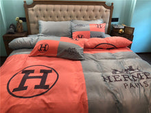 Load image into Gallery viewer, Orange and Gray Hermes bed set

